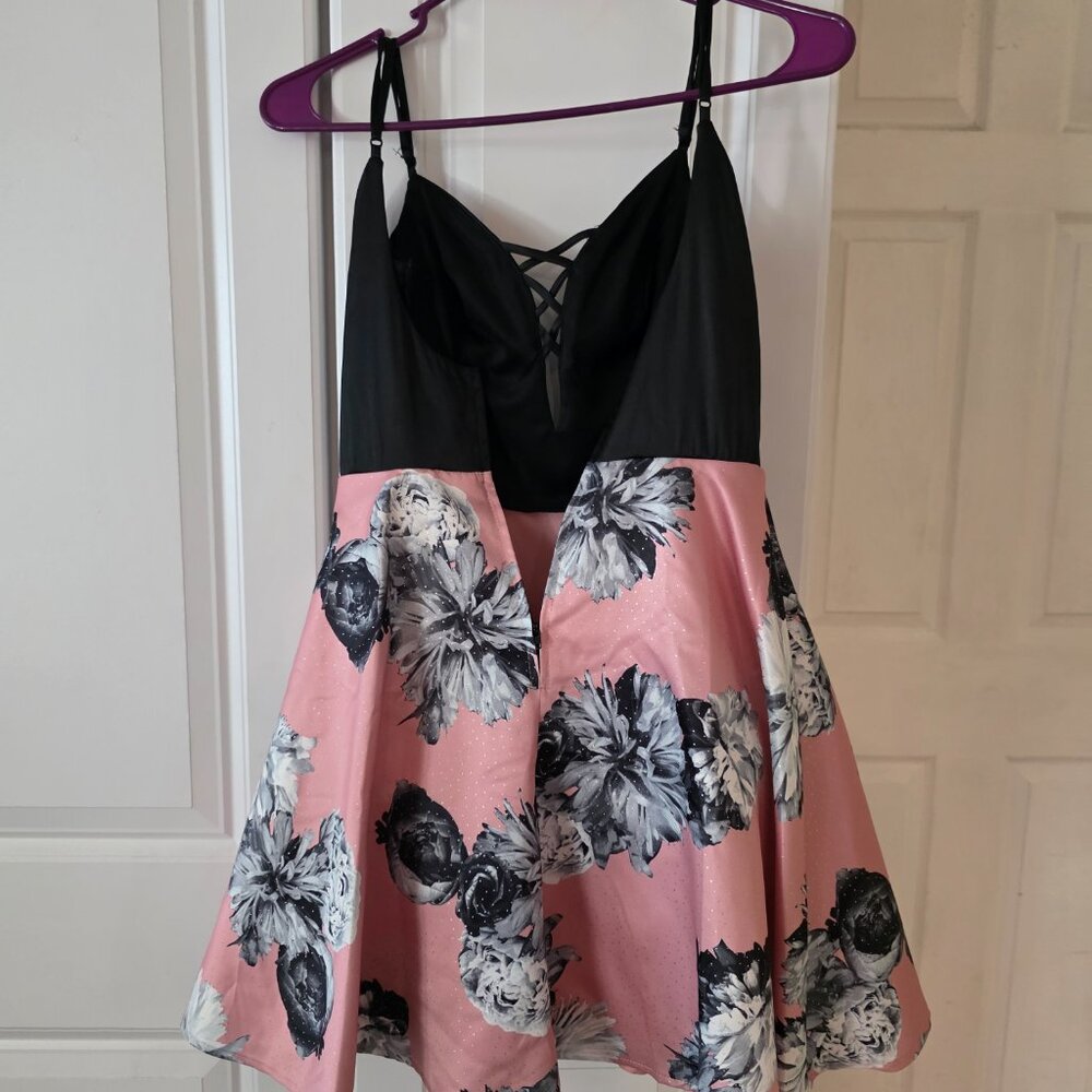 City Vibe Cute Dress